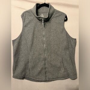 Made for Life Women’s 3XL Fleece Vest